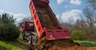 Доставка грунта Химки, цена от 260 руб./куб.