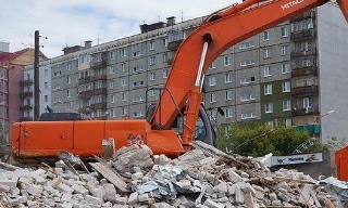 Вывоз строительного мусора с участка в Химках недорого от 1556 руб. | 2Землекопа-Хмк